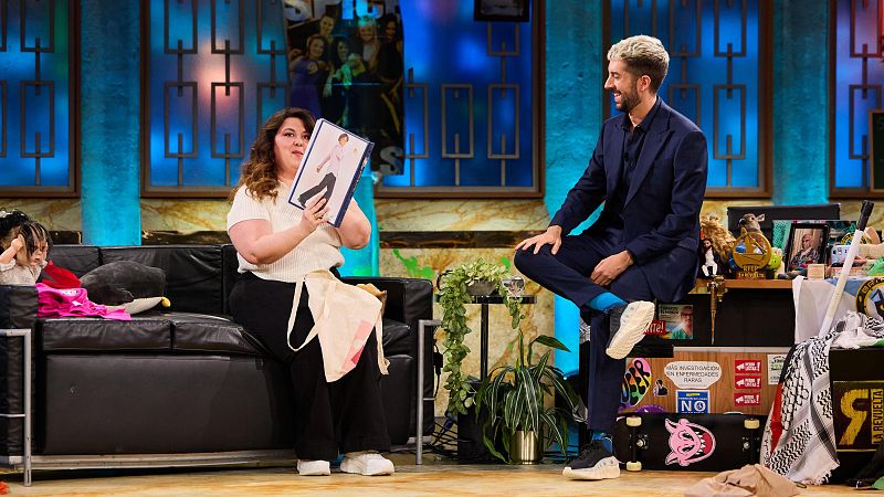 La Revuelta | Lalachus odiaba a Chenoa por amor a Bisbal