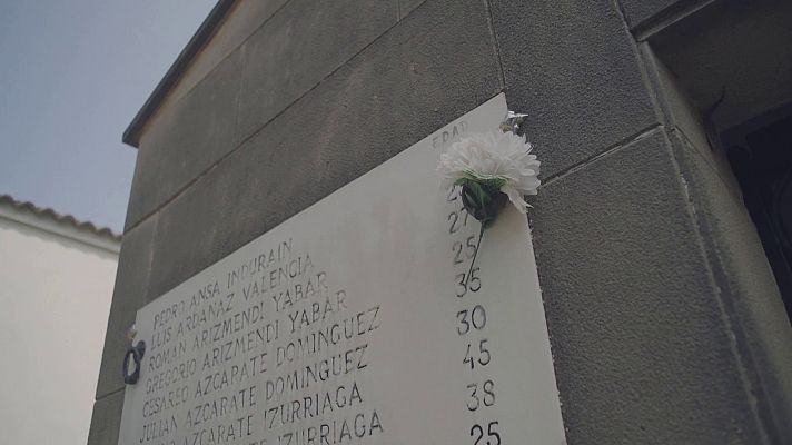 Modo Digital - Mausoleo de las víctimas del franquismo en el cementerio de Olite, Navarra