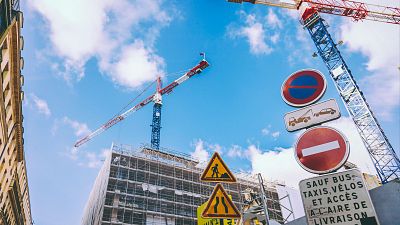 Sánchez pide a la UE un fondo para construir vivienda protegida en la primera cumbre que aborda la "emergencia habitacional"