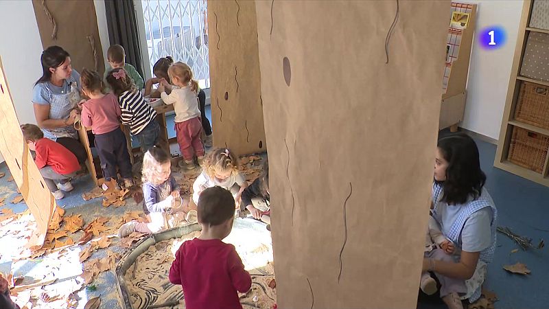 Les llars d'infants, al límit: cada mes tanquen dues i reclamen ajudes