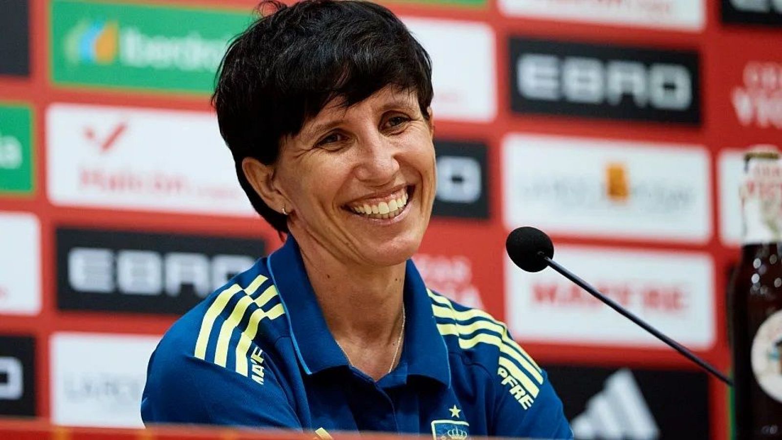 Fútbol - Rueda de prensa Seleccionadora Nacional Femenina Sonia Bermúdez - Fútbol | Ver