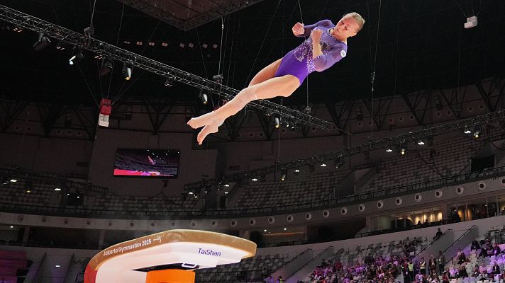 Gimnasia artística - Angelina Melnikova logra su segundo oro en el Mundial de gimnasia en la final de salto