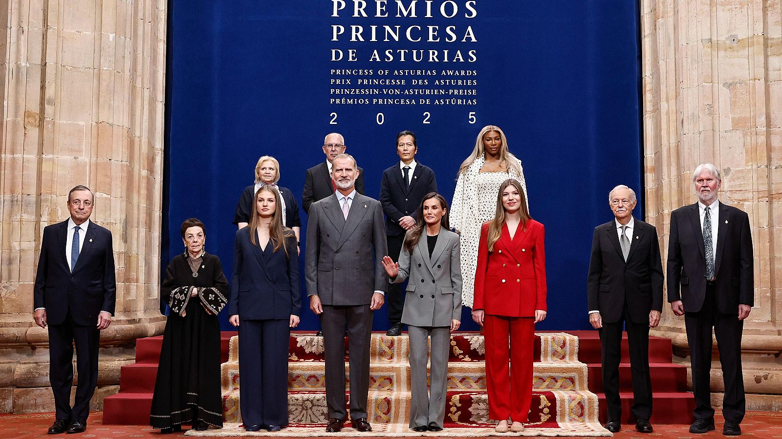 Premios Princesa de Asturias 2025: La princesa Leonor entre las insignias - Informativo 24h | Ver