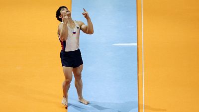 Carlos Yulo se lleva la medalla de oro en salto de potro