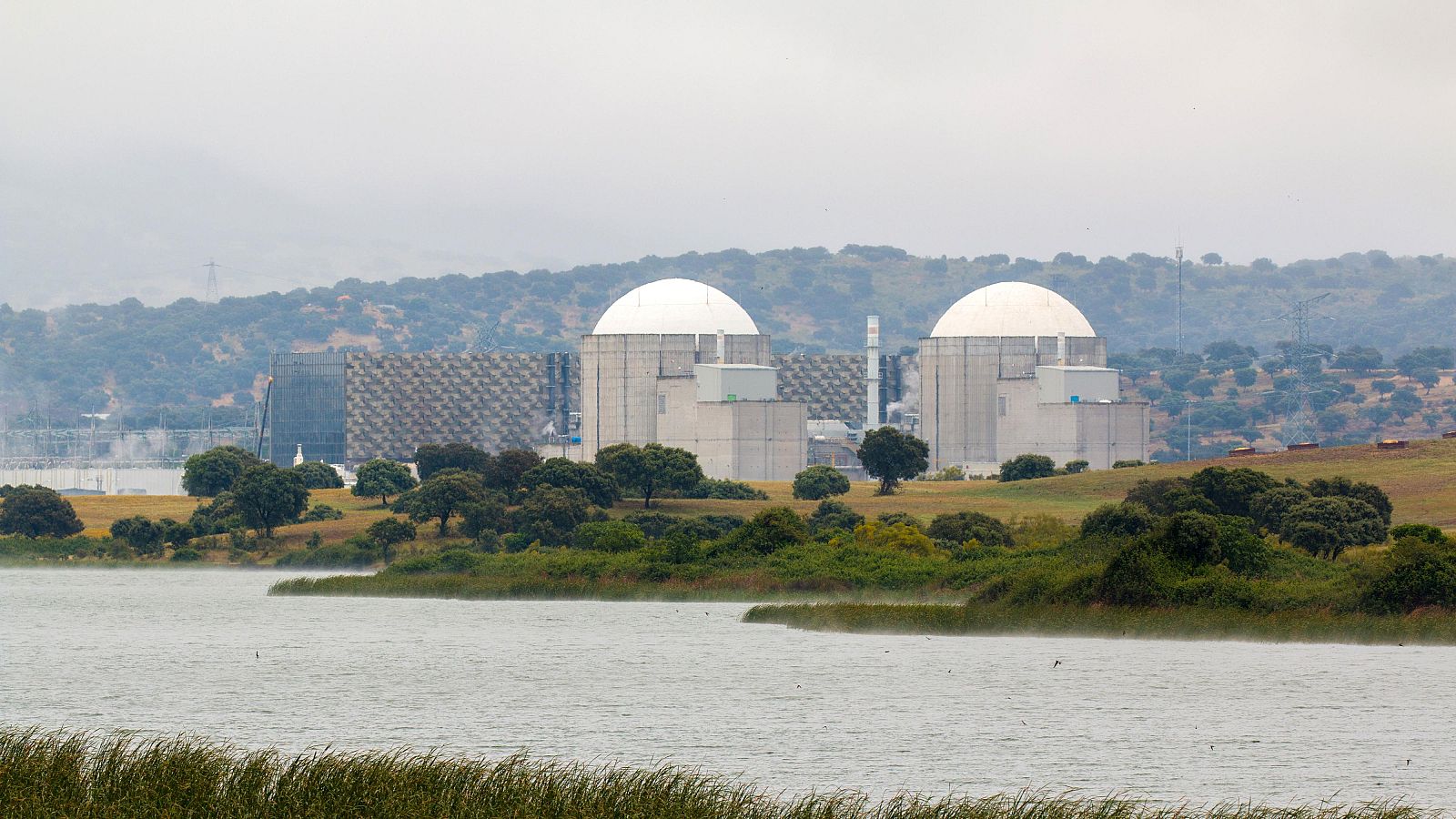 El cierre de las centrales nucleares, a debate | Ver