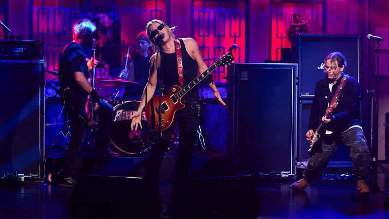 La Revuelta | Airbag - "Por mil noches"