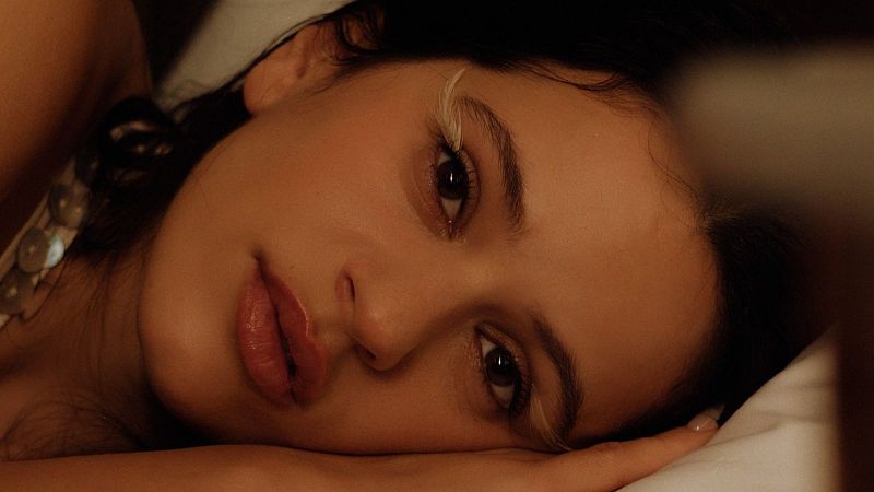 Rosalía publica 'Berghain', el primer adelanto de su nuevo álbum | Ver