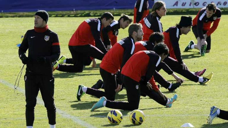 El Atlético de Madrid quiere aprovechar su condición de local para encarrilar el pase a la final, sin olvidar que el equipo andaluz ha mejorado con la llegada de Unai Emery. Los rojiblancos buscan la revancha de la final de 2010.