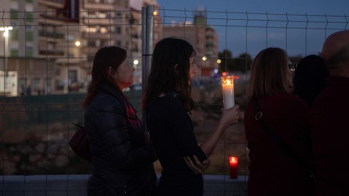 Telediario 2 - La incertidumbre de los jóvenes un año despues de la dana: "No tienes tiempo a derrumbarte o a llorar"