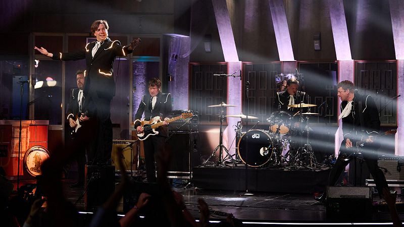 La Revuelta | The Hives - "Enough is enough"