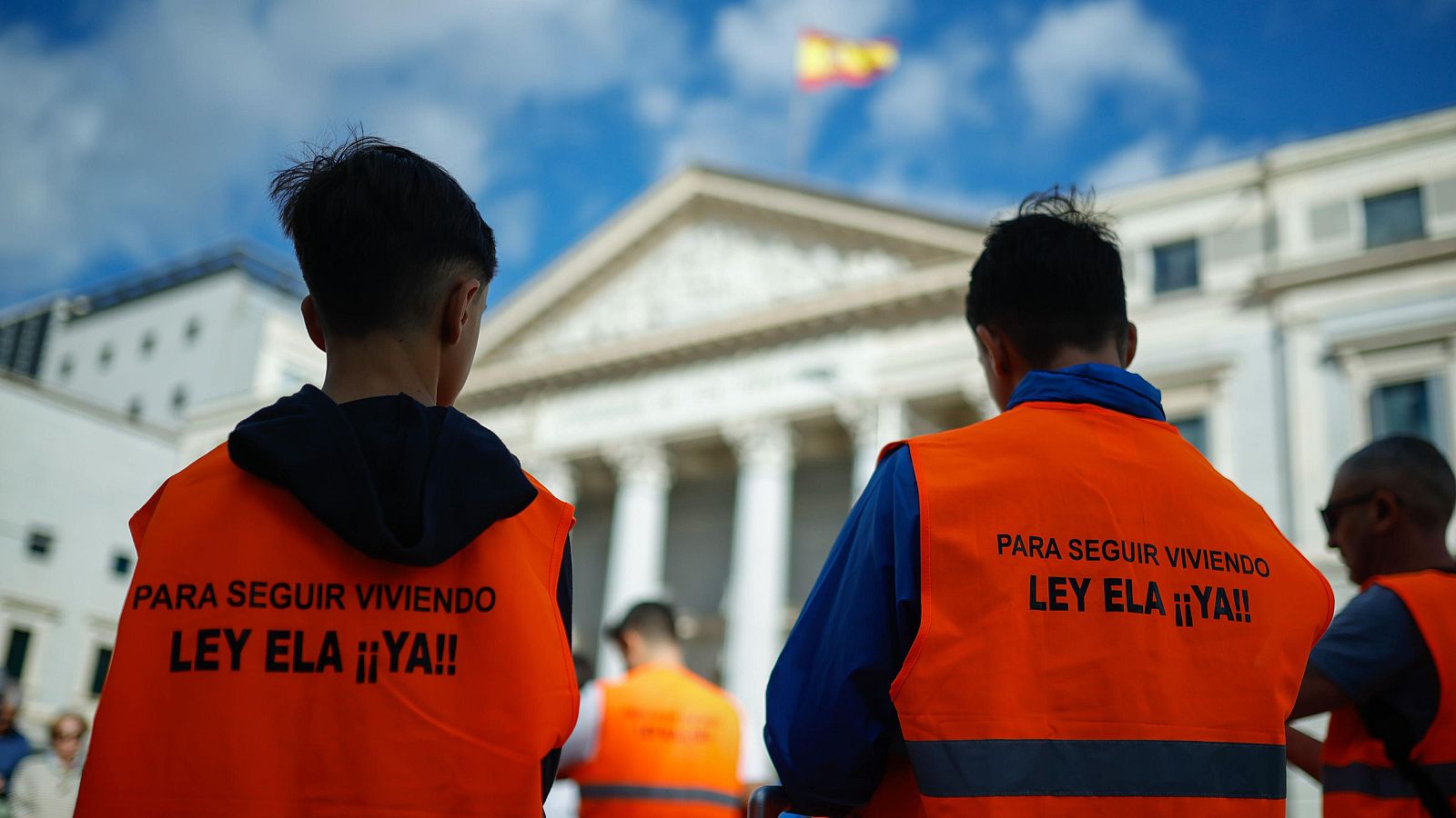 Piden que las ayudas de la ley ELA lleguen a todos los pacientes - Telediario 1 | Ver