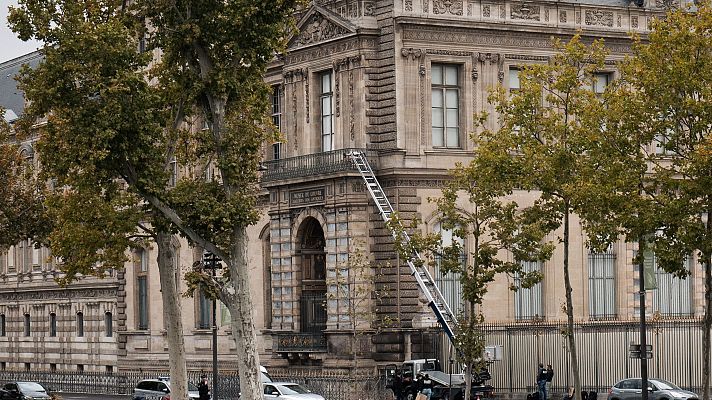 Telediario 2 - Una empresa alemana convierte el robo del Louvre en una ingeniosa campaña de publicidad