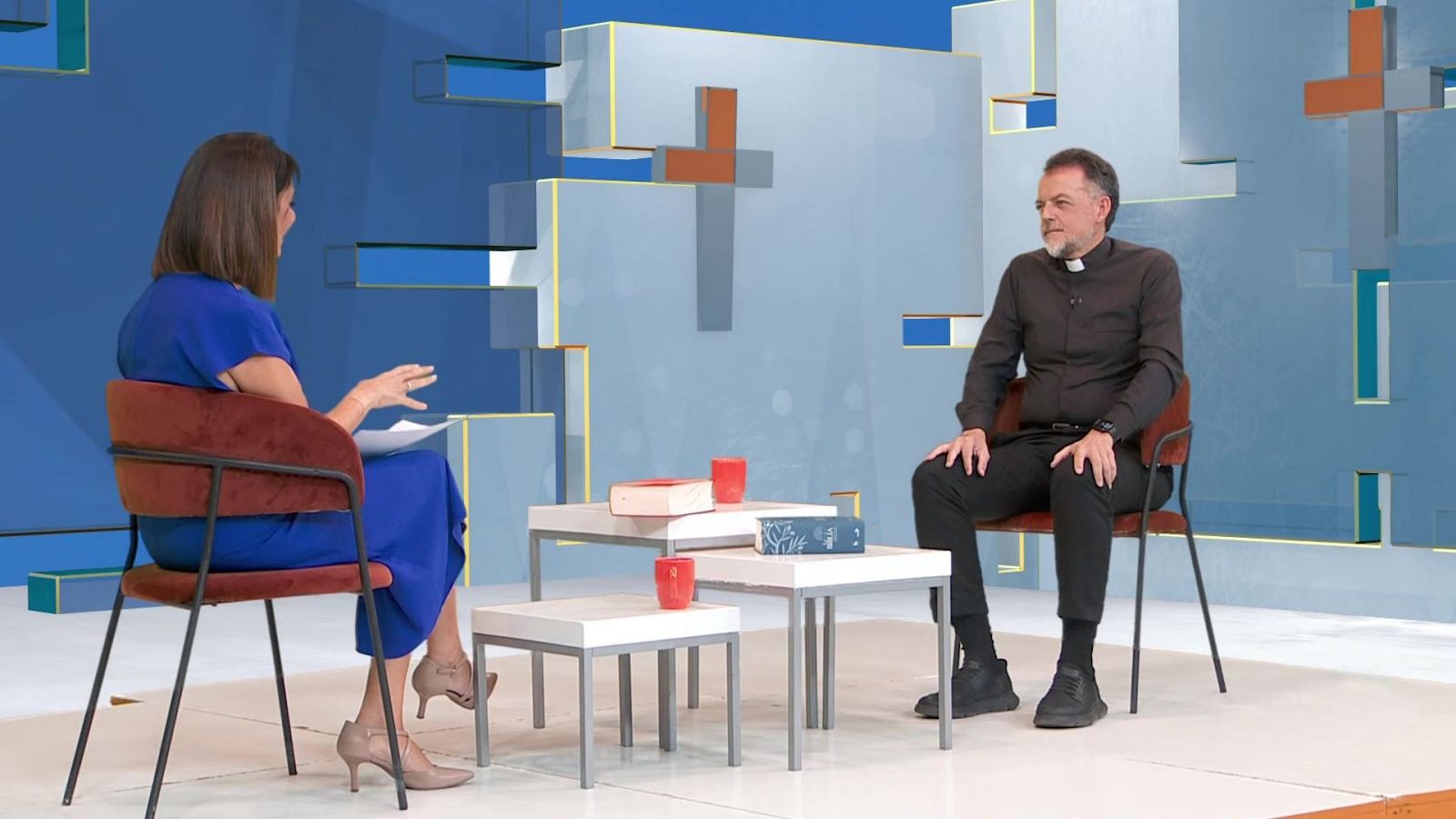 Últimas Preguntas - Escrutad la Biblia - Últimas preguntas | Ver