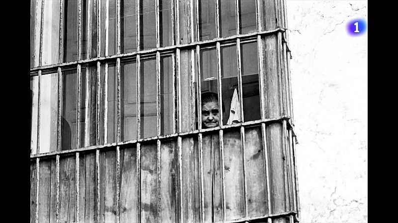 Les dones de l'Espanya dels anys 70, retratades al Disseny Hub