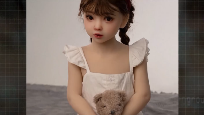 Telediario 2 - ¿Se venden las muñecas sexuales de Shein que han desatado la polémica en España?