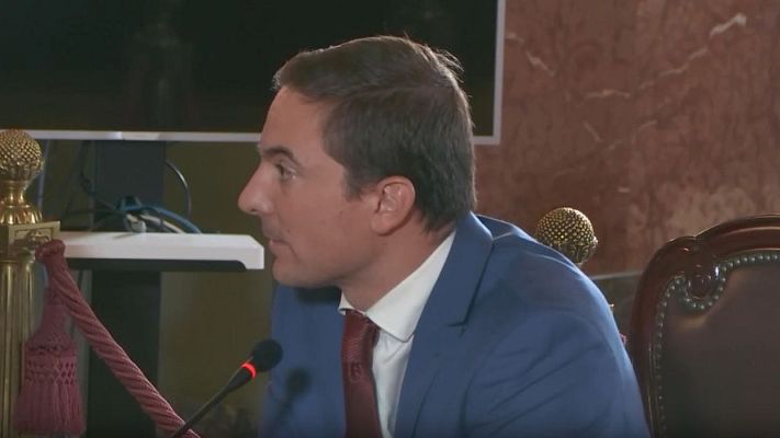 Informativo 24h - Juan Lobato: "¿Esto de dónde viene?"