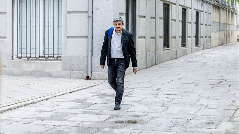 Tres periodistas revelan que tuvieron acceso al mail de González Amador antes que el FGE - Telediario 2 | Ver