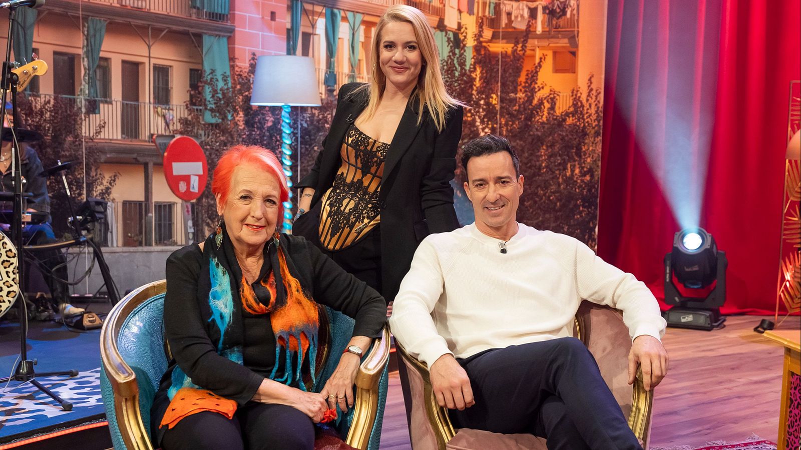 Rosa María Calaf y Pablo Puyol, nuevos invitados de 'Al cielo con ella' - Al cielo con ella | Ver tráiler