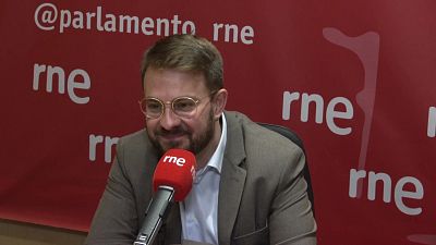Ib��ez (Comprom�s): "El PP ceder� con Vox todo lo que tenga que ceder" - Parlamento - Radio 5 | Ver