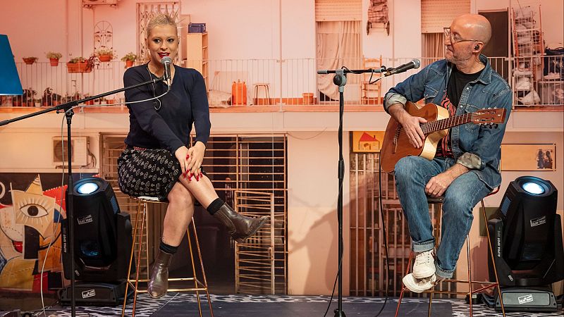 Dora y Diego Postigo interpretan "Beauty in Vogue" | Ver