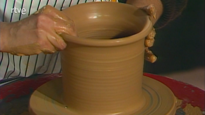 Programas y Concursos en el Archivo de RTVE - Arco iris - Cerámica: Cerámica precolombina