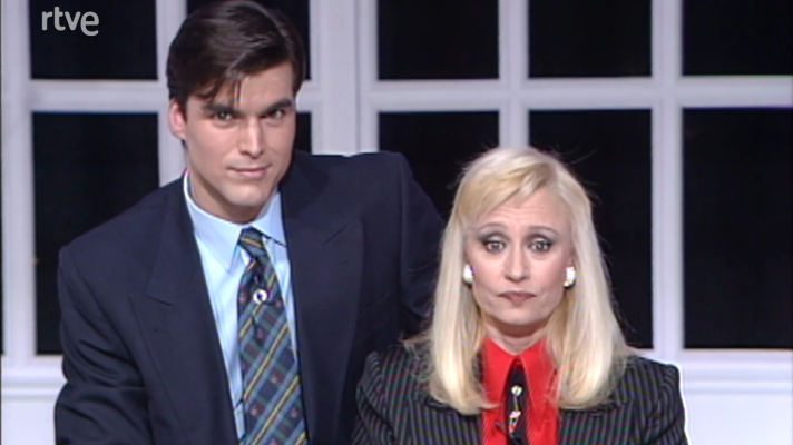 Programas y Concursos en el Archivo de RTVE - A las ocho con Raffaella - 21/12/1993