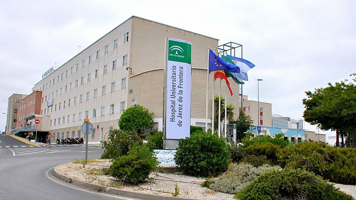 Telediario 2 - La crisis por los cribados en el cáncer de mama en Andalucía pone el foco en el estado de su sanidad