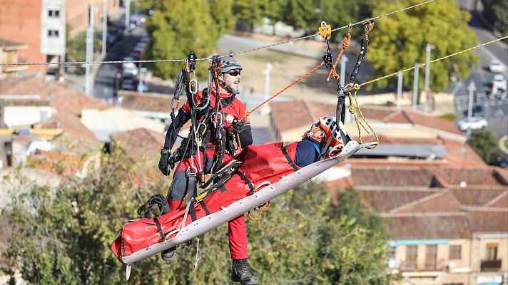 Telediario Fin de Semana - Toledo acoge las jornadas de rescate en altura para bomberos