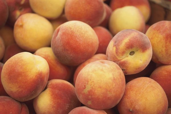 Telediario Fin de Semana - El cambio climático reduce los nutrientes de las frutas, según el CSIC