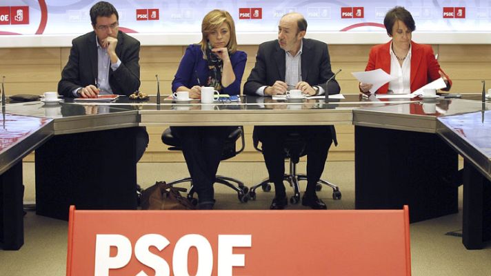 Telediario 1 - El PSOE exige a Rajoy explicaciones