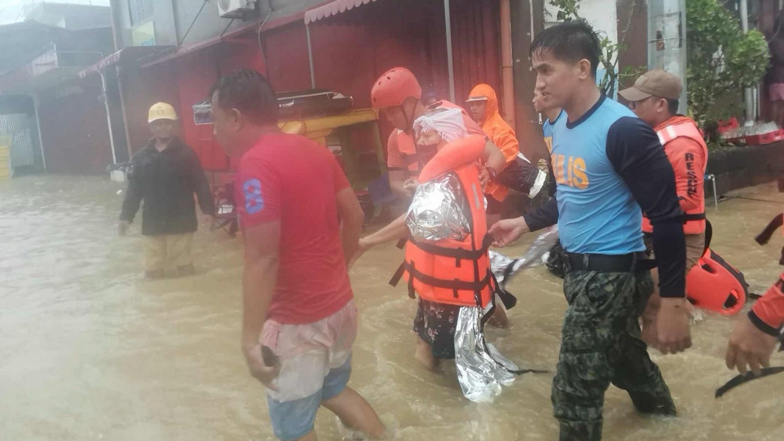 Telediario 2 en cuatro minutos - 09/11/25 - RTVE.es | Ver