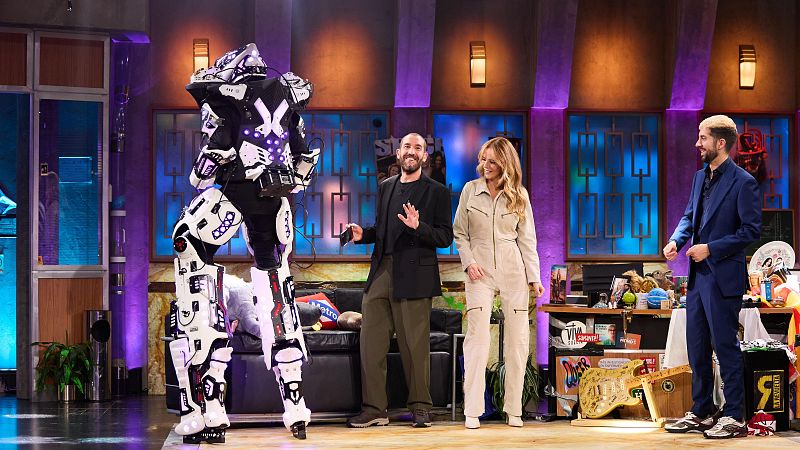 La Revuelta | Ponce explica por qué hay un robot en el programa