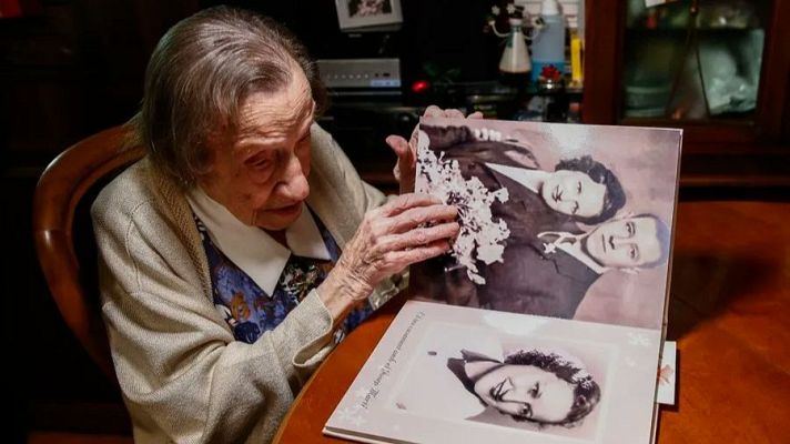 Telediario 2 - Fallece a los 112 años Angelina Torres, la mujer más longeva de España