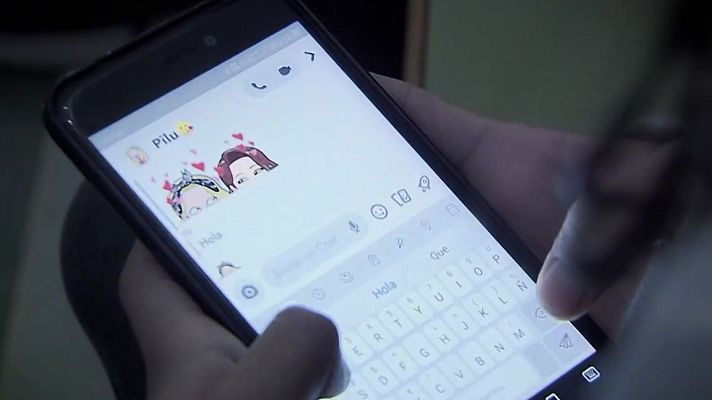 L'altaveu - El perill d'exposar els menors a les xarxes