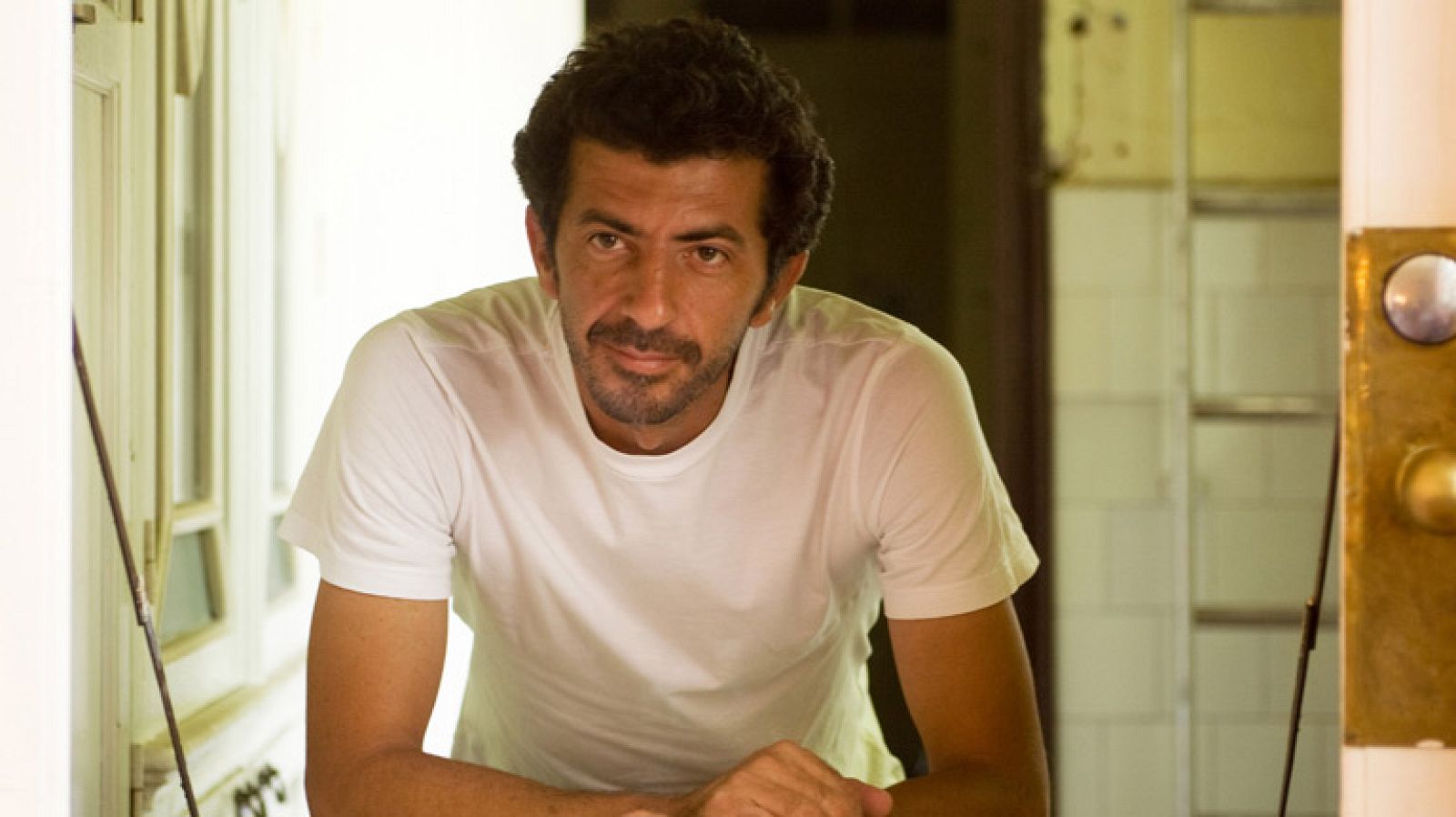 Alberto Rodríguez, nominado a mejor director: "En la alfombra roja pienso que en la Escuela de Cine no te dicen que es parte del trabajo" | Ver