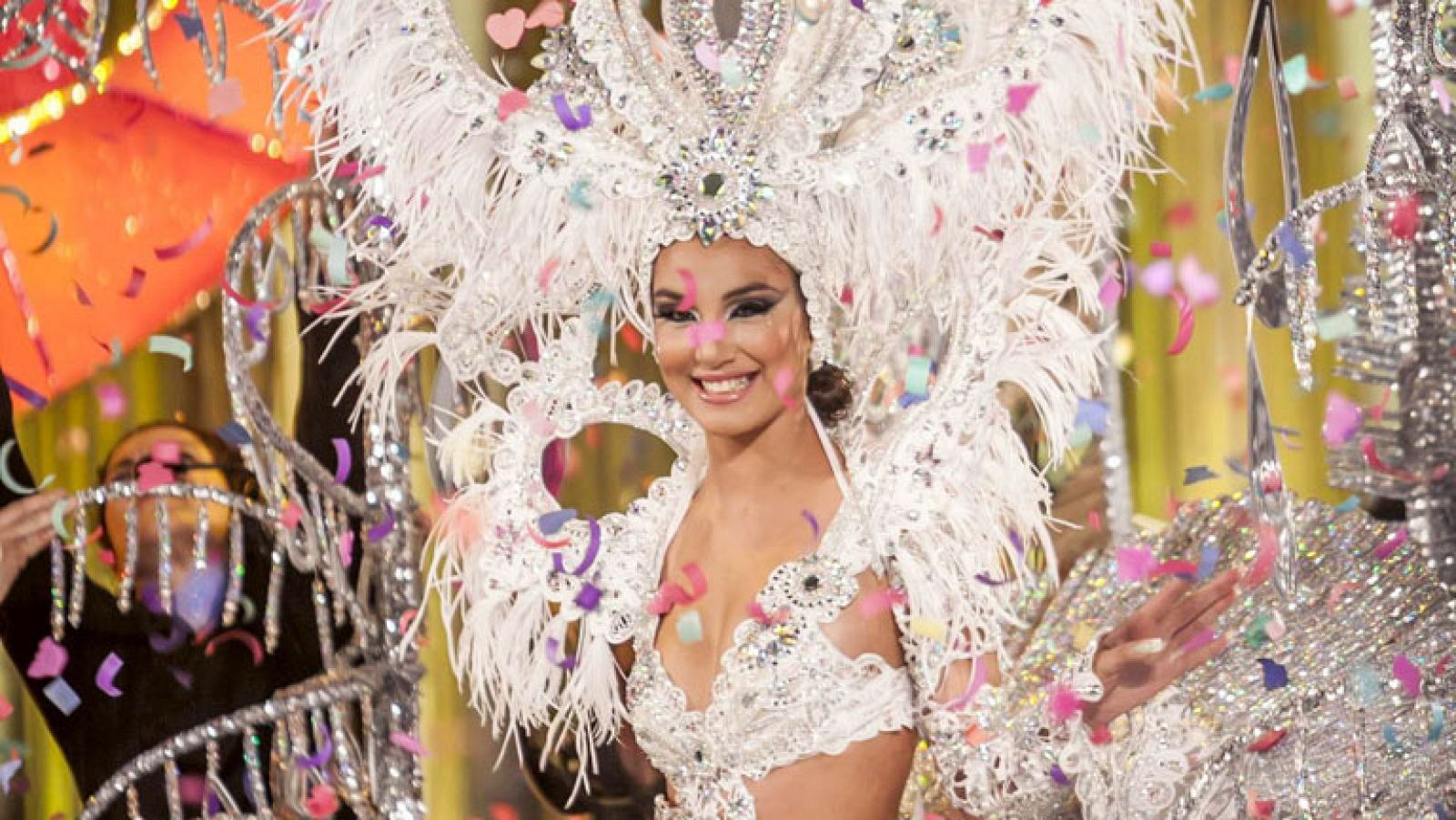 Las Palmas de Gran Canaria ya tiene reina del Carnaval - Informativo 24h | Ver