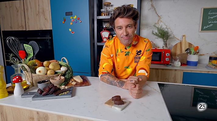 Cuina Brutal - Dàtils farcits de festuc banyats en xocolata