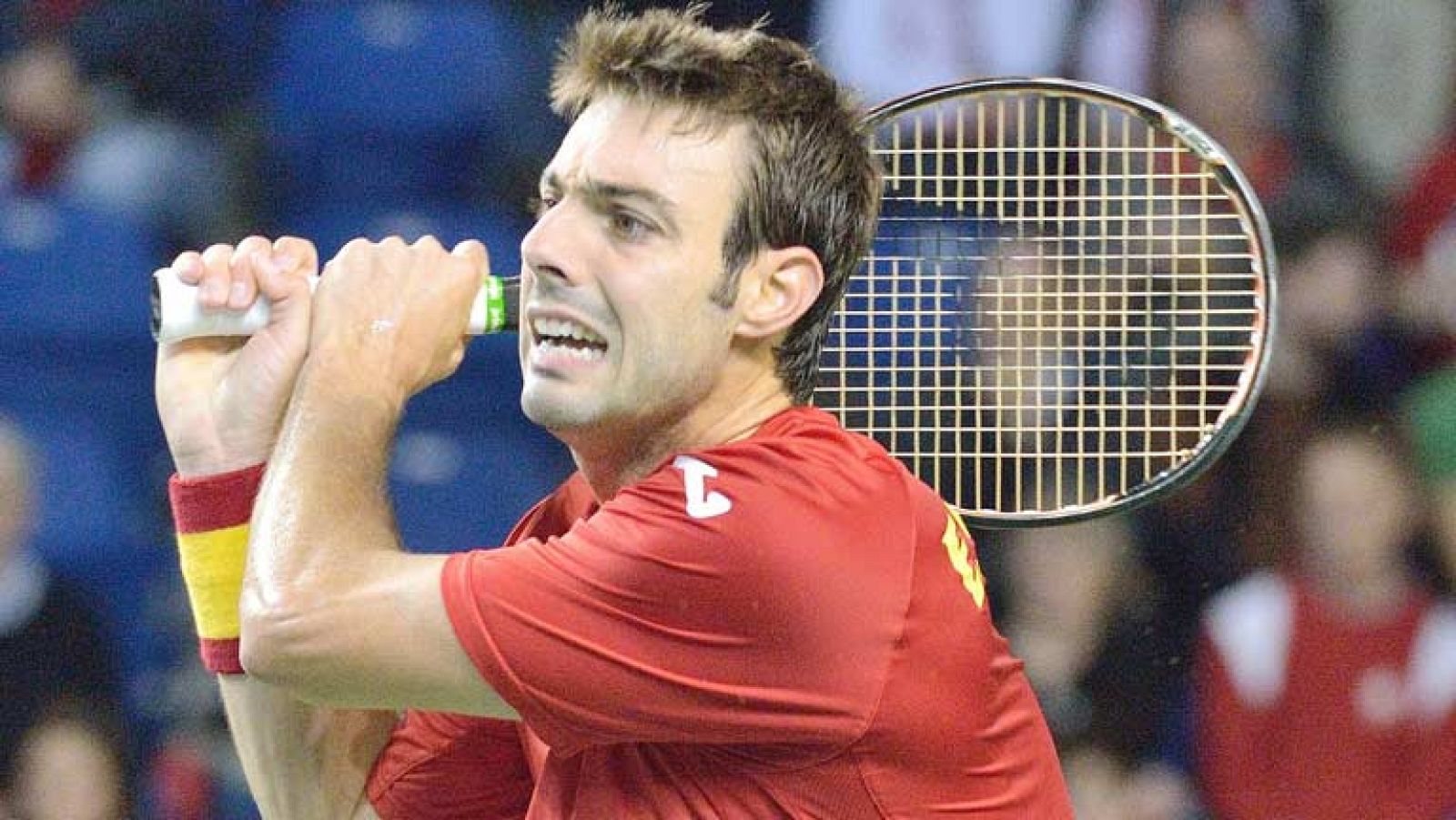 El tenista español Marcel Granollers ha perdido el segundo partido de la jornada inicial de la eliminatoria entre Canadá y España de la Copa Davis al ser derrotado por 6-1, 6-2 y 6-2 por el canadiense Frank Dancevic. Tras la derrota de Albert Ramos f