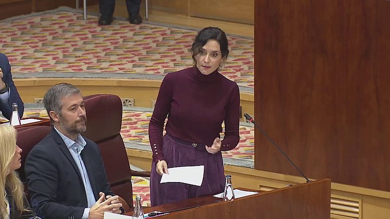 Díaz Ayuso contesta a los "señoritos de Vox" sobre migración - Informativo 24h | Ver