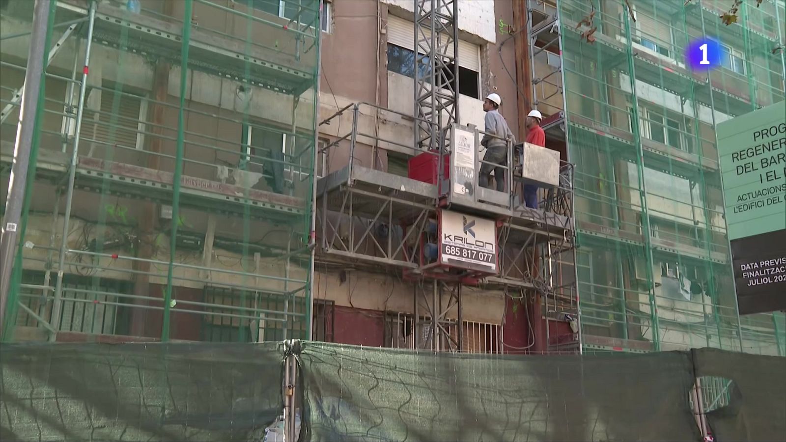 El Besòs, un barri apuntalat