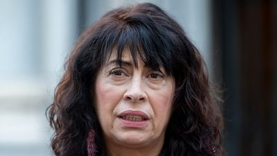 Ana Redondo, increpada tras el nuevo fallo de las pulseras - Informativo 24h | Ver