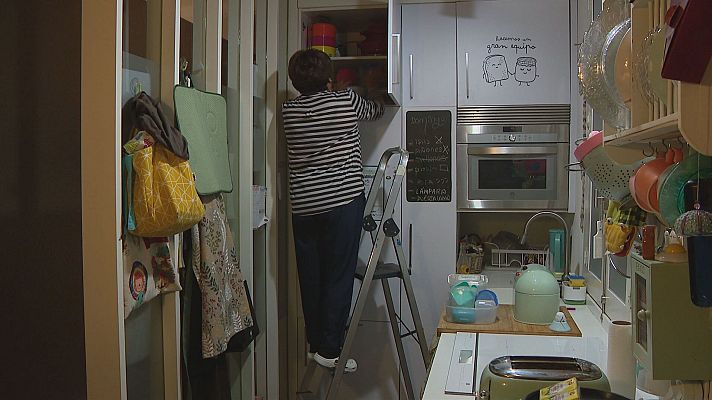 Telediario 1 - Los riesgos laborales de las empleadas del hogar deberán estar evaluados a partir de este viernes