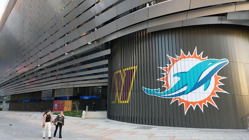 El Bernabéu se adapta al partido de NFL entre Miami Dolphins y Washington Commanders