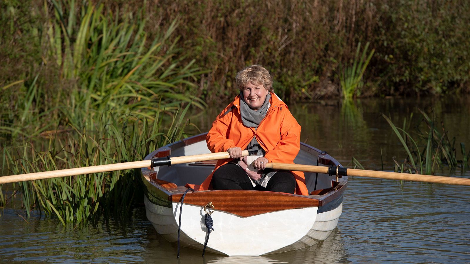 Escapadas extraordinarias - Episodio 1: El condado de Sufflok con Alison Steadman - Escapadas extraordinarias | Ver