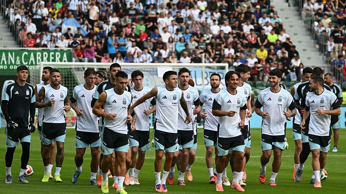 Los Deportes de La1 - Elche se vuelca con la Argentina de Messi