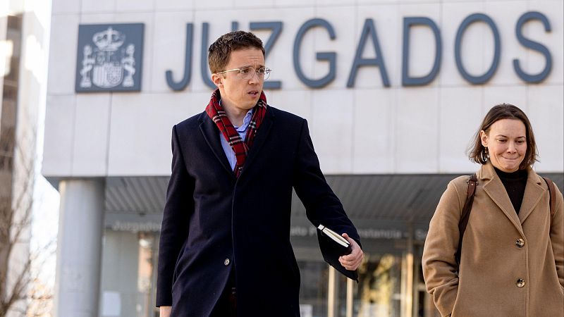 El juez procesa a Errejón por la presunta agresión sexual a Elisa Mouliaá - Telediario 1 | Ver