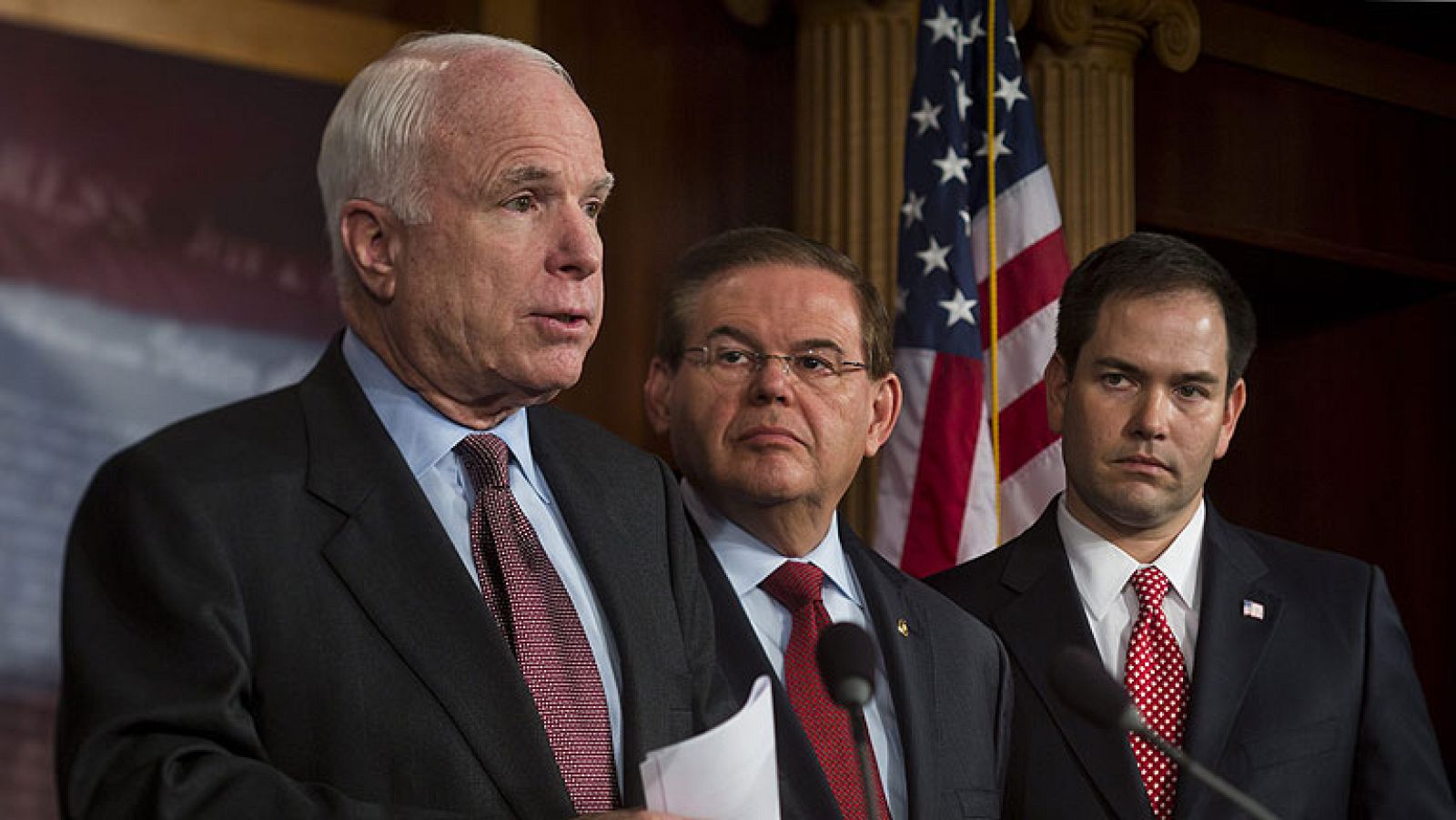 Mc Cain pide a Obama que tome medidas contra el régimen sirio de Asad | Ver