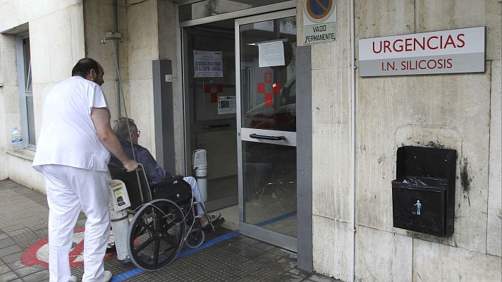 Telediario 2 - La silicosis afecta a numerosos vecinos que trabajan la pizarra tras los incendios en Valdeorras