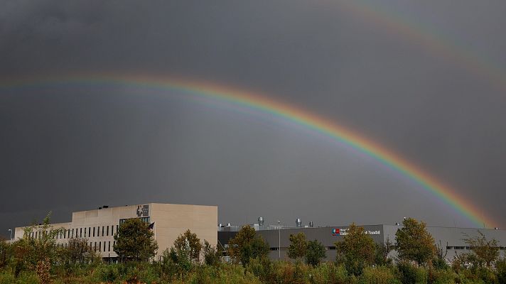 El tiempo - Cielos nubosos y precipitaciones en la mayor parte de la península