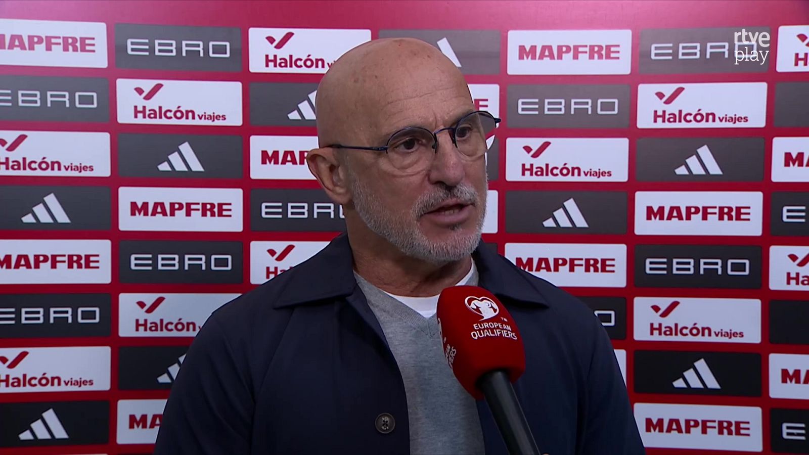 De la Fuente: "Las lesiones dan oportunidades a otros jugadores" | Ver